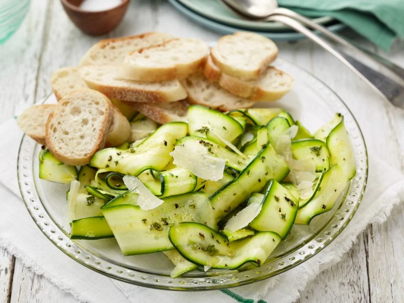 Chef Name: Melissa d'Arabian

Full Recipe Name: Zucchini Carpaccio

Talent Recipe: Melissa d'Arabian’s Zucchini Carpaccio, as seen on Food Network’s Ten Dollar Dinners

FNK Recipe: 

Project: Foodnetwork.com, CINCO/SUMMER/FATHERSDAY

Show Name: Ten Dollar Dinners