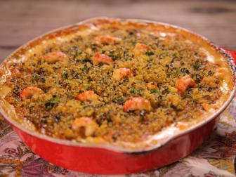 Crawfish macaroni and cheese with a crumb crust, as seen on Cajun Aces, Season 1.