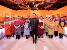 The contestants with host, Jonathan Bennett, as seen on Halloween Wars, Season 10.