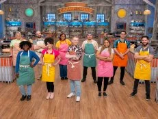 Contestants Tara Canaday, Vonshia Brown, German Rizzo, Stephanie Rizzo, Nayibe Renaud, Dominick Miller, Austin Granados, Karol Zapata, Chris Jara and Rob Lough, as seen on Summer Baking Championship, Season 2.