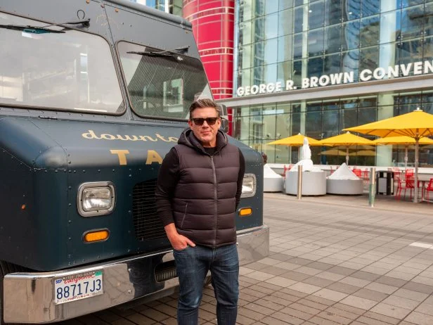 Host Tyler Florence, as seen on The Great Food Truck Race, Season 17.