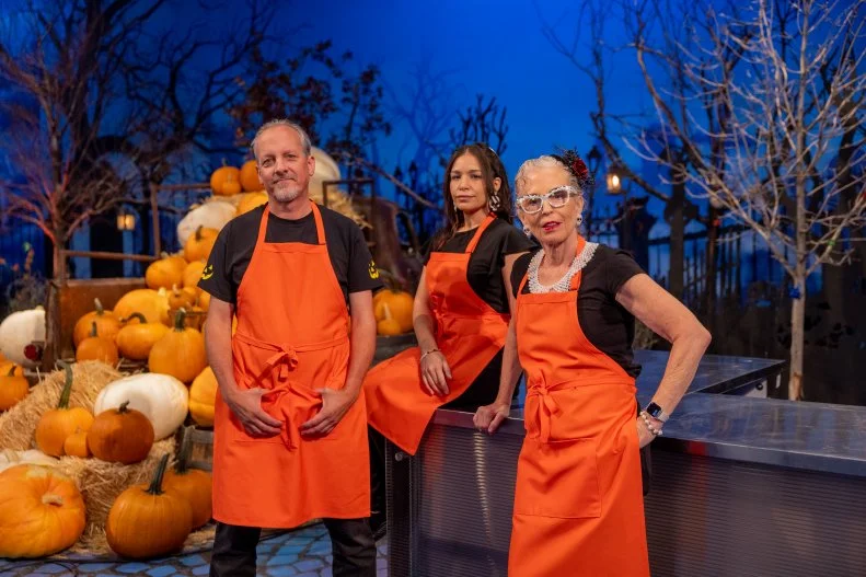 Teresa Shurilla, Mike Craghead and Gina Montesino of Killer Instincts as seen on round 1, "Classic Halloween Horrors" challenge on Halloween Wars, Season 14.