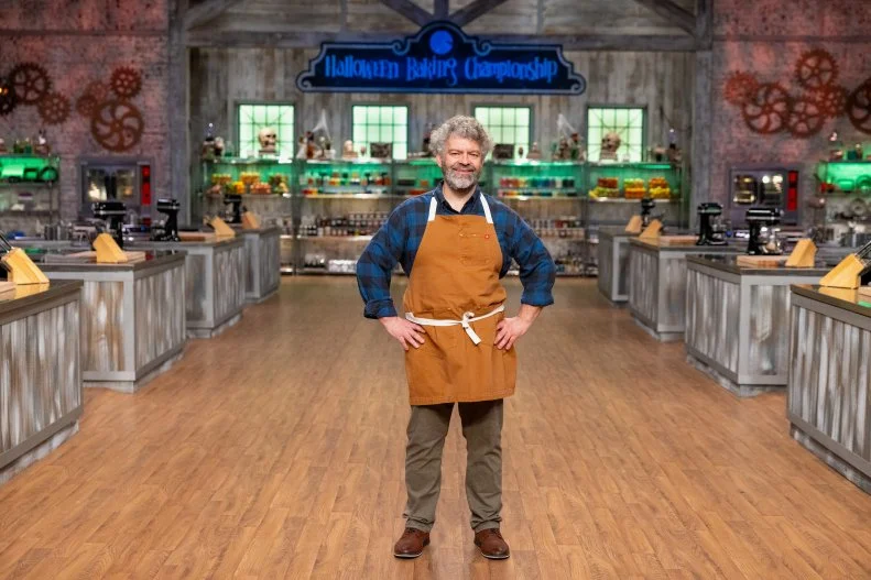 Contestant Thierry Aujard, portrait, as seen on Halloween Baking Championship, Season 10.