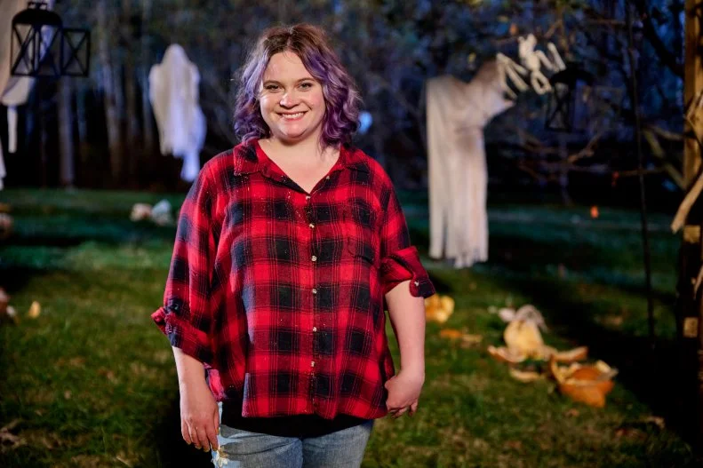 Portrait of contestant Carli Idhe as seen on Outrageous Pumpkins, Season 5.