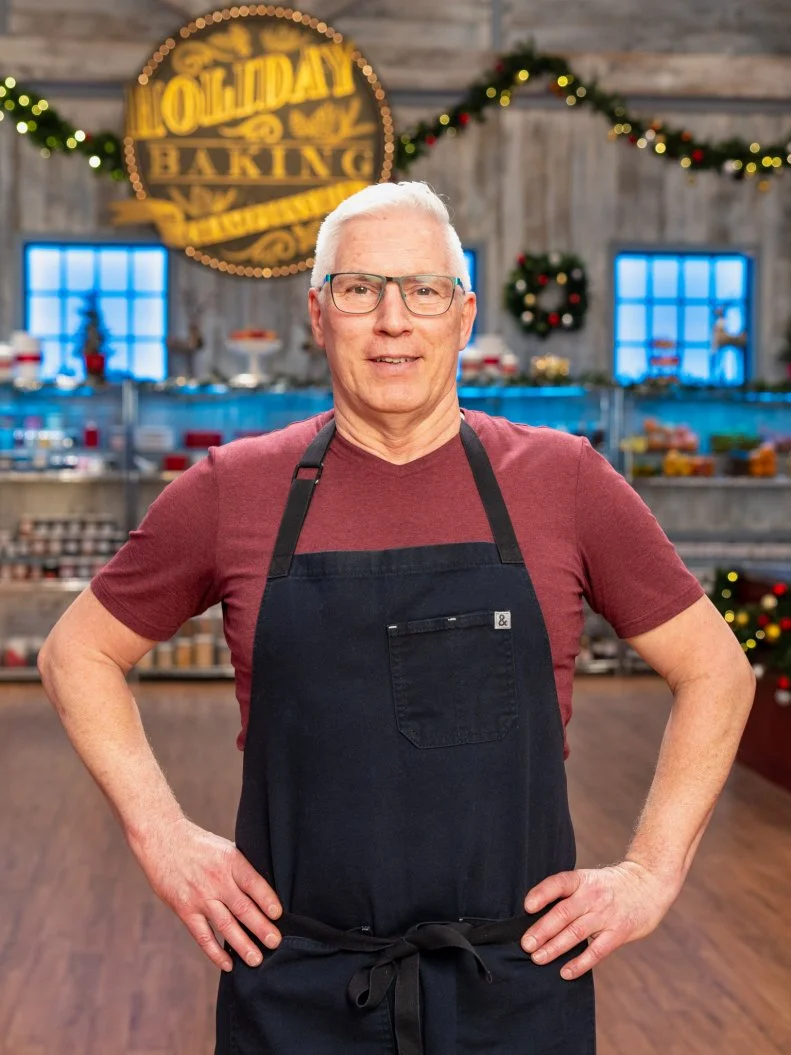 Contestant Rolf Runkel, portrait, as seen on Holiday Baking Championship, Season 11.