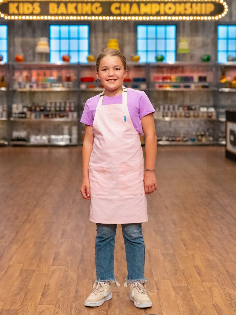 Contestant Ellvie Smith, portrait, as seen on Kids Baking Championship, Season 13.