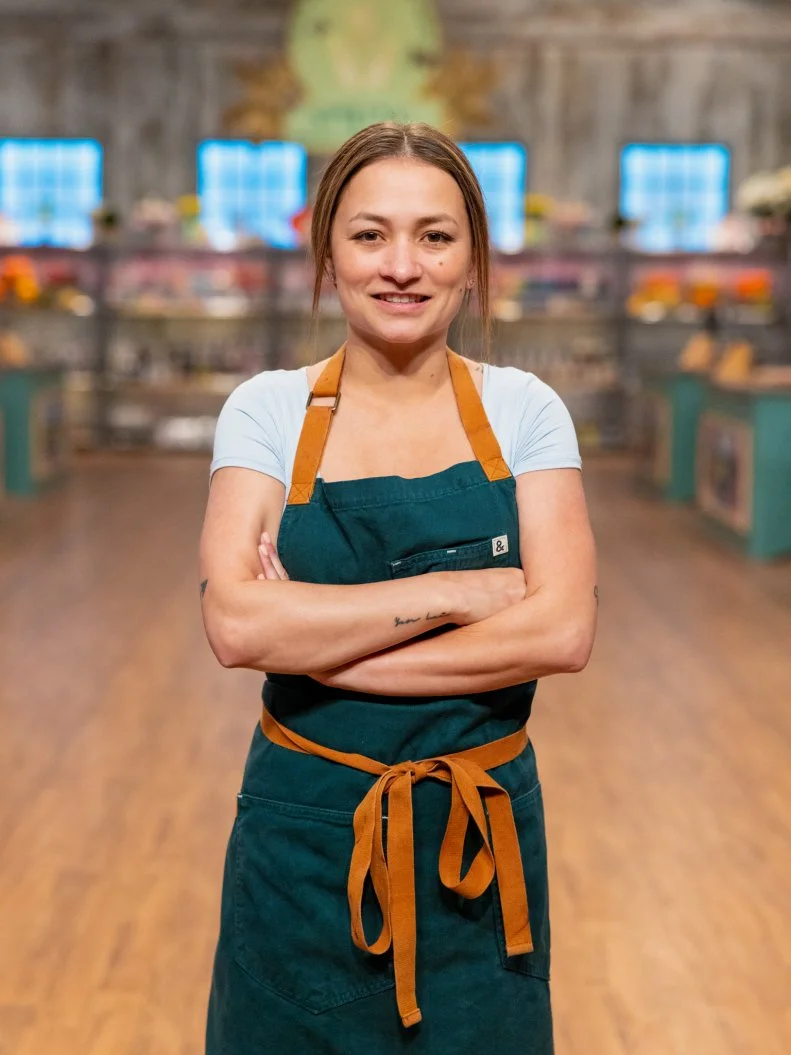 Contestant Lisa Clark, portrait, as seen on Spring Baking Championship, Season 11.