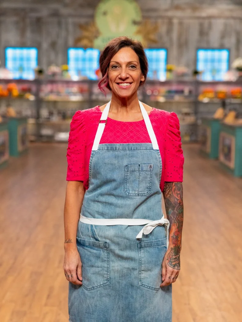 Contestant Kari Cota, portrait, as seen on Spring Baking Championship, Season 11.