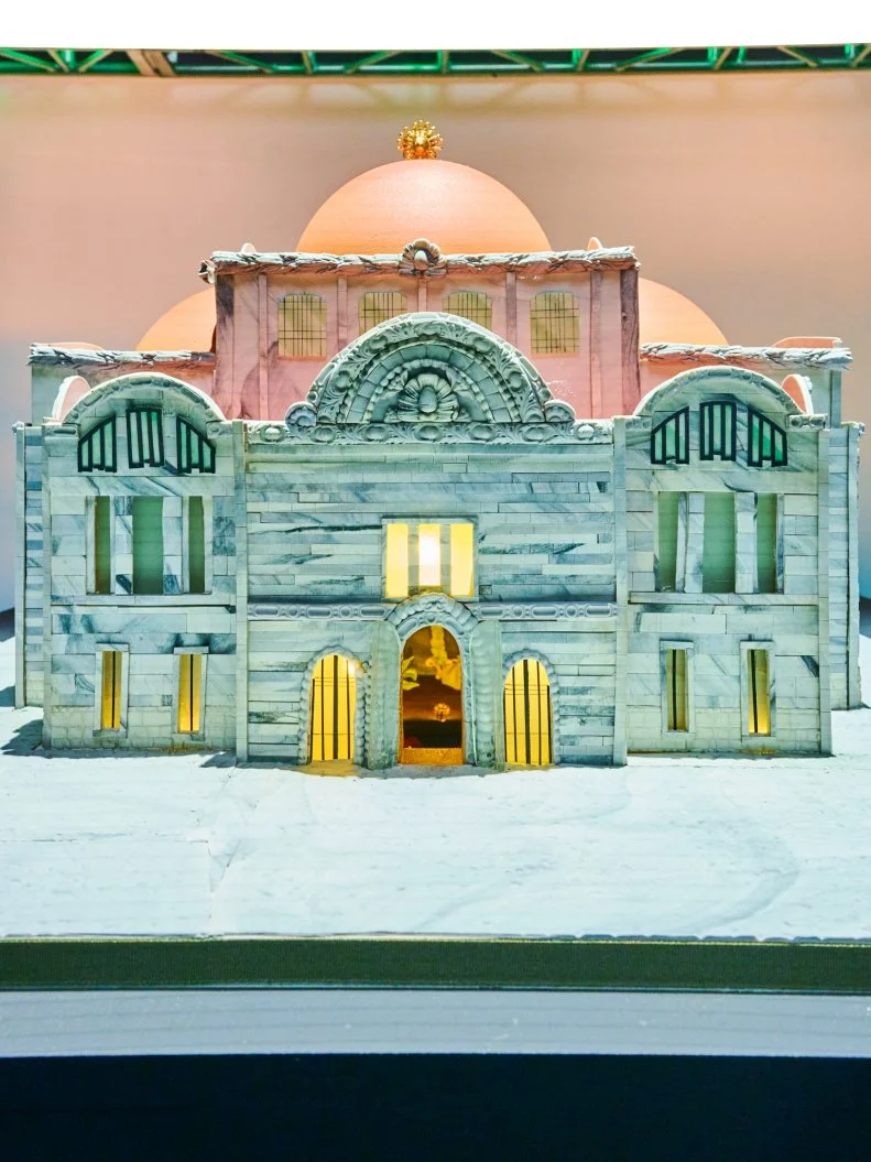 Team Duff Goldman display their Architectural Wonder Cake, as seen on Supercakes, Season 1.